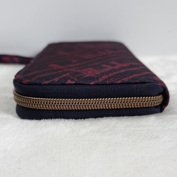 Travelon Navy Blue Burgandy Maroon Red RFID Wristlet Wallet NWT - Picture 10 of 16